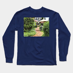 Cold Spring NY - Outdoor Dining on the Patio Long Sleeve T-Shirt